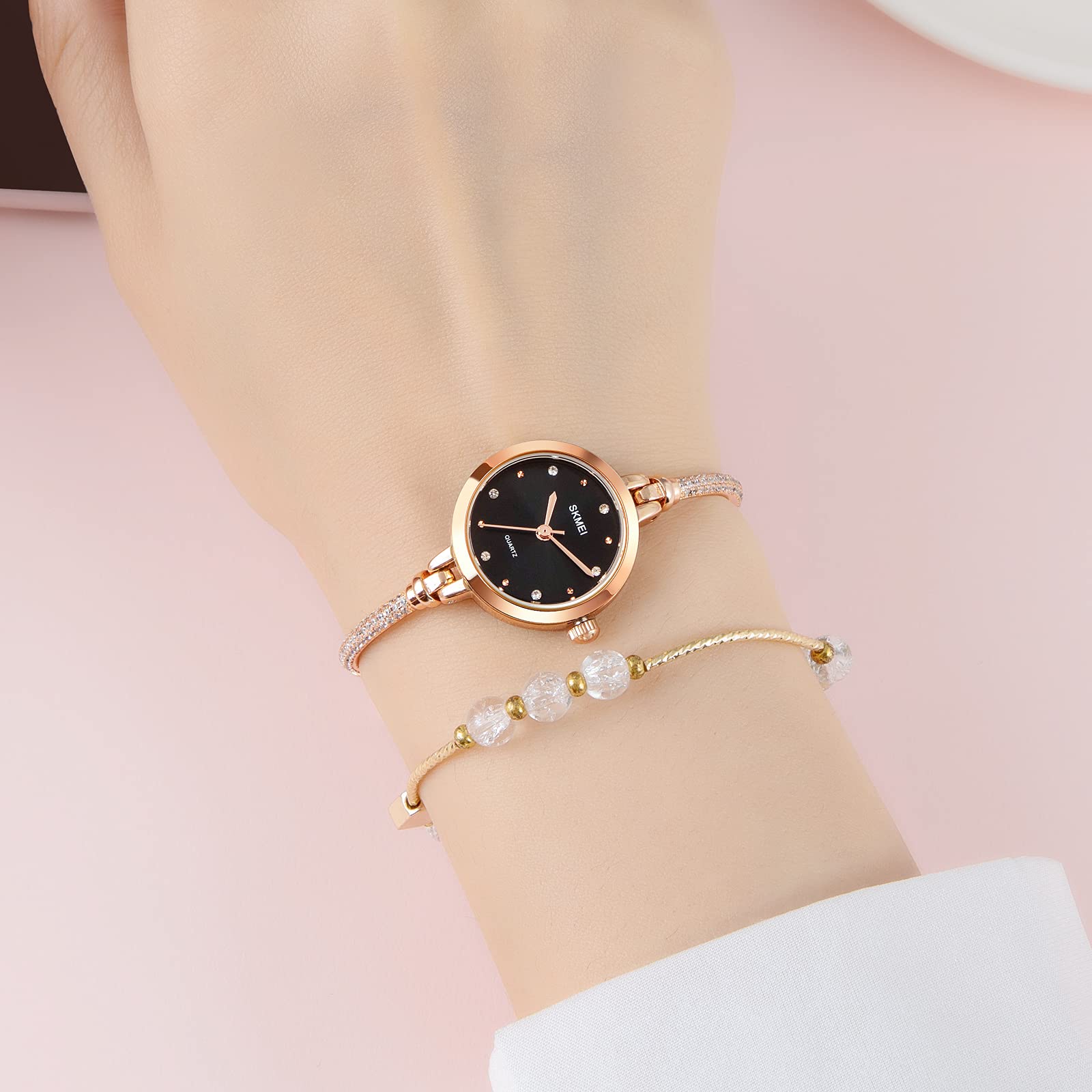 SKMEI Women's Slim Rose Gold Quartz Watch - Black Strap