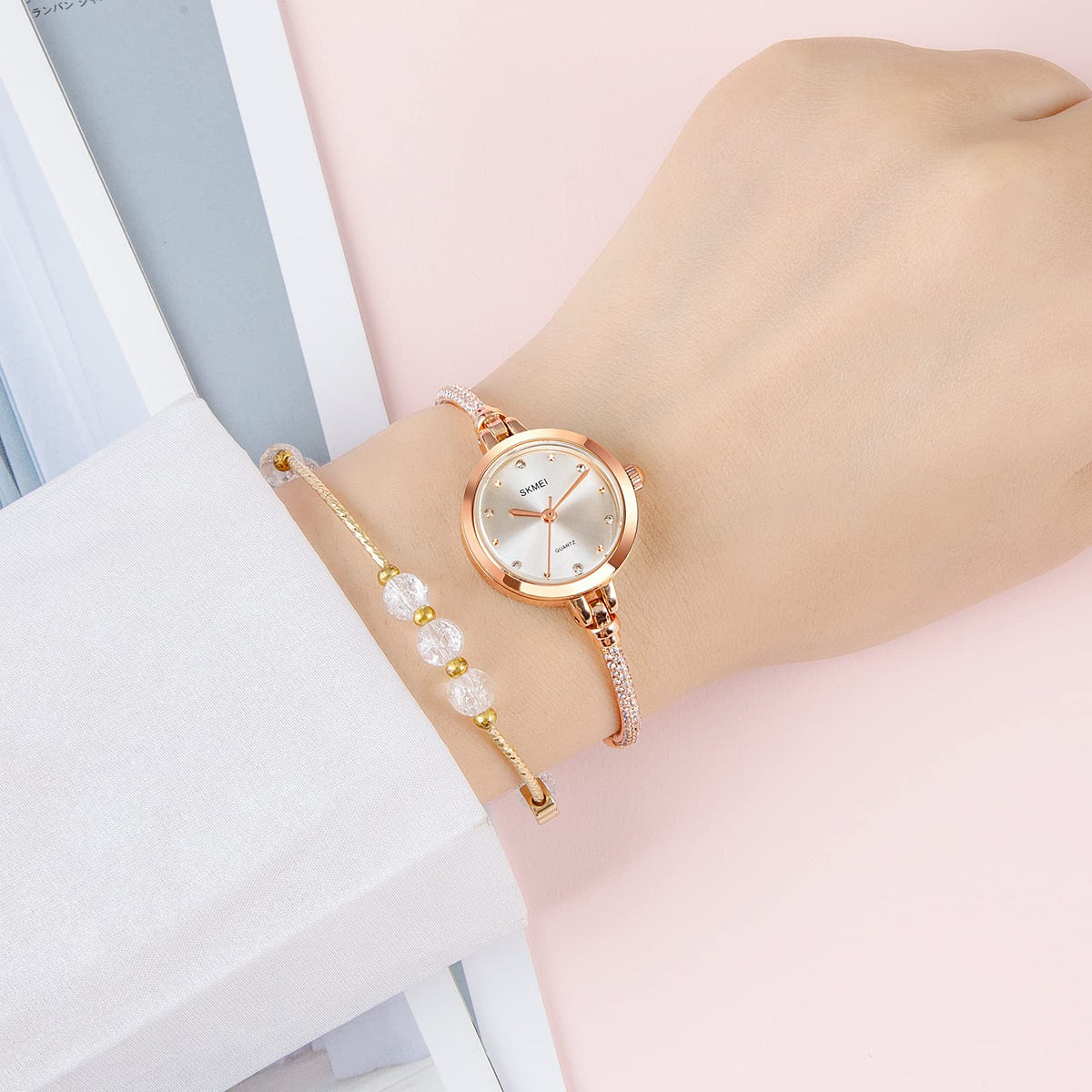 SKMEI Women's Ultra-Slim Quartz Bracelet Watch