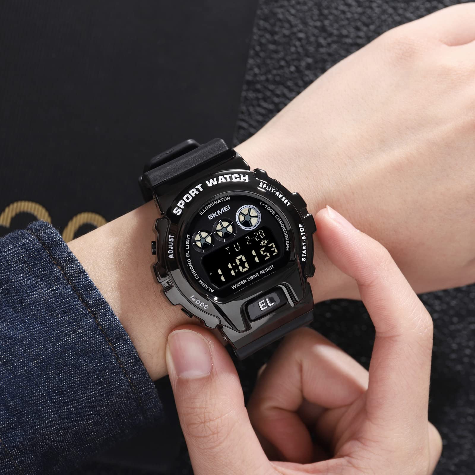 SKMEI Mens Digital Sports Watch – Dual Time