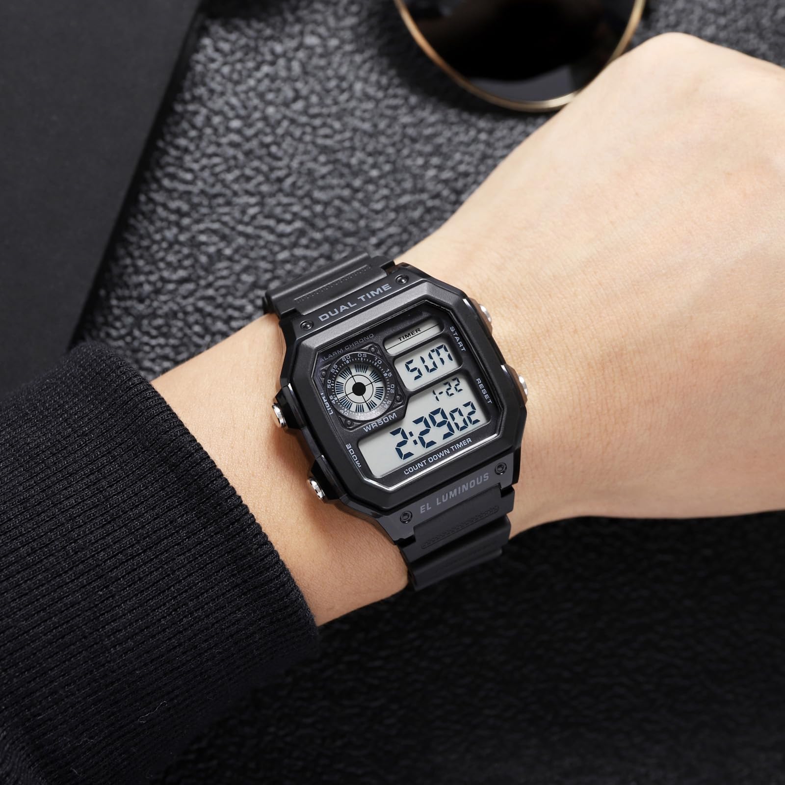 SKMEI Mens Digital Sports Watch – Dual Time