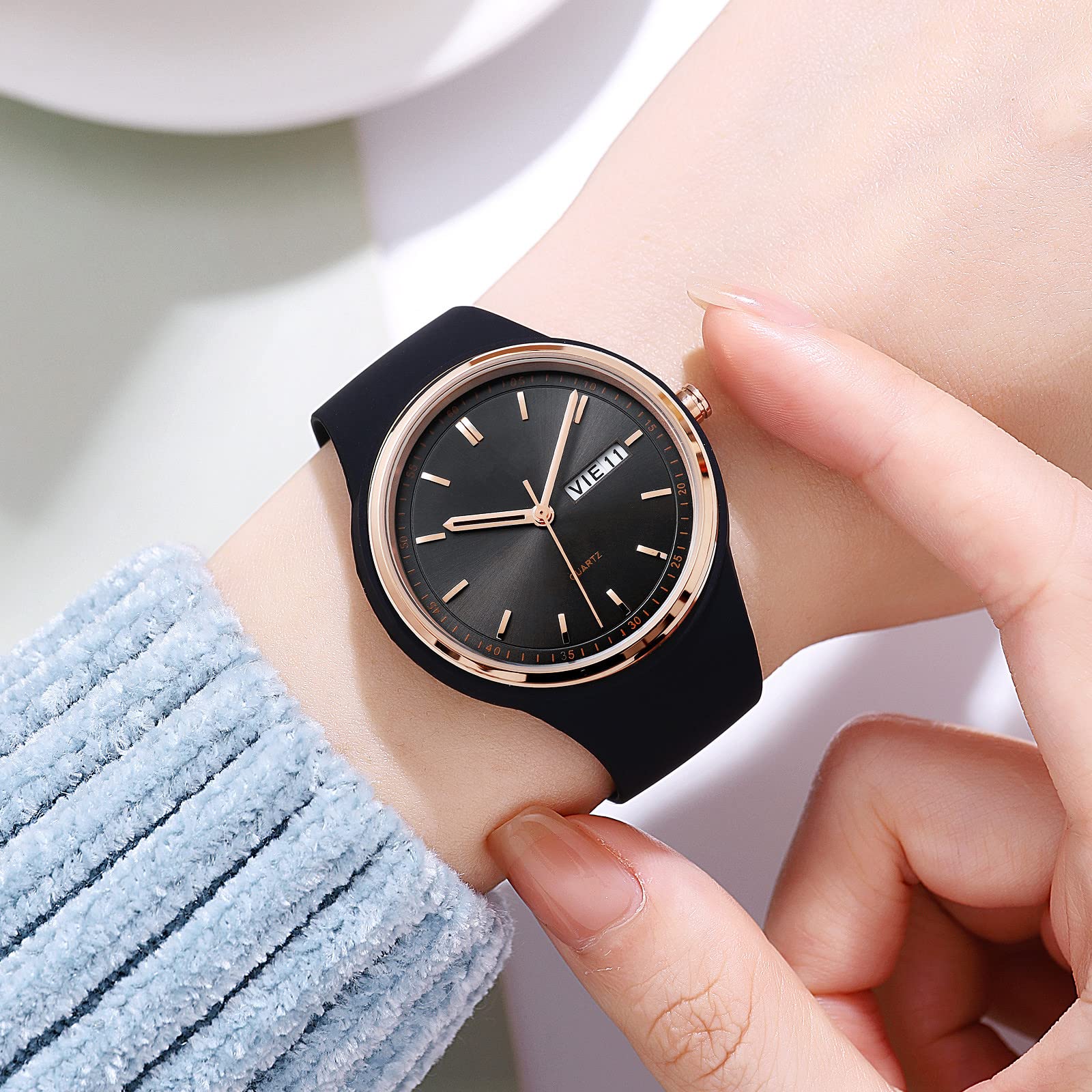 Women's Japanese Quartz Sports Watch – Silicone Strap