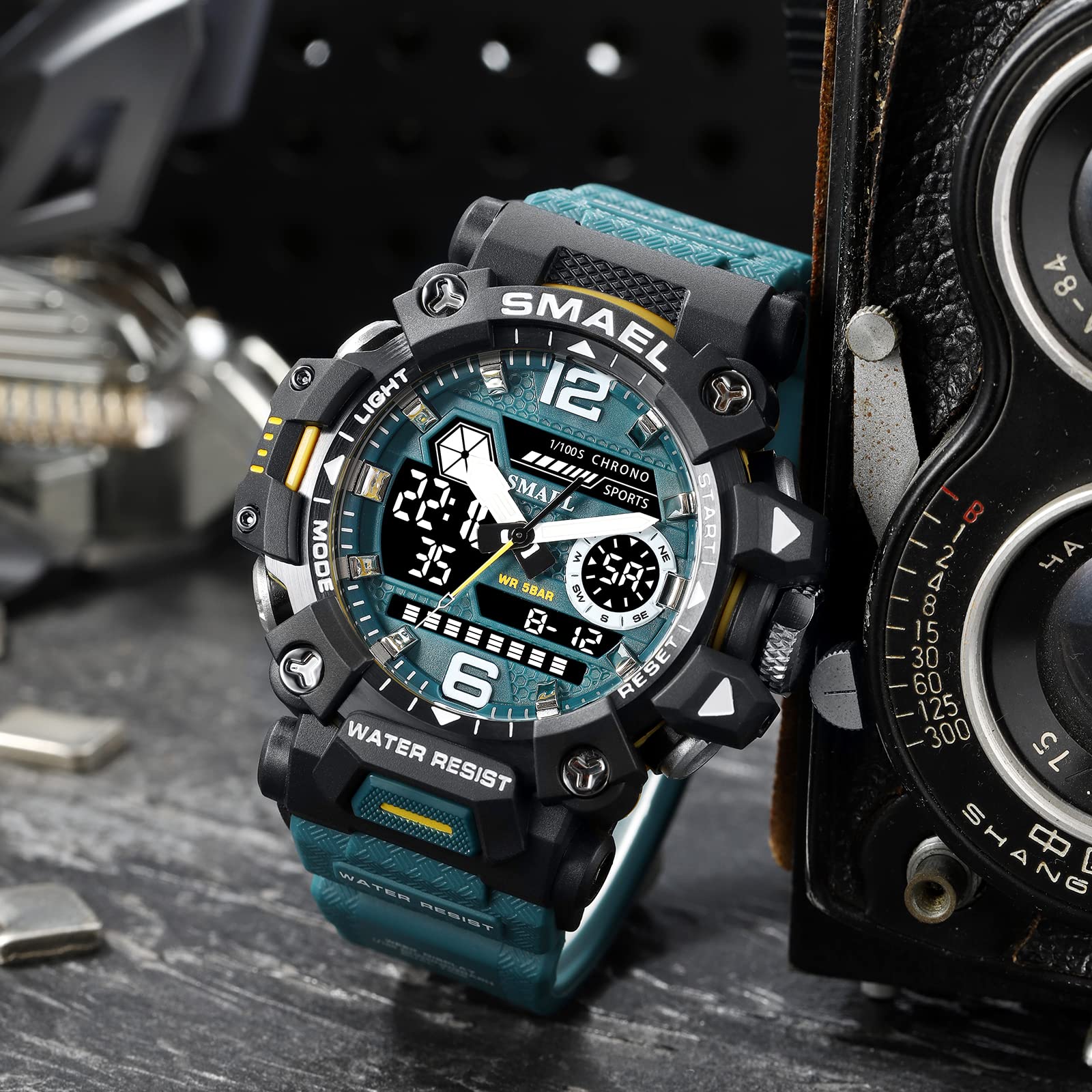 SMAEL Men's Analogue-Digital Military Sports Watch